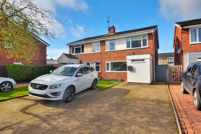 4 Bedroom Semi-Detached House To Rent In Medley Road, Rayne, Braintree, CM77