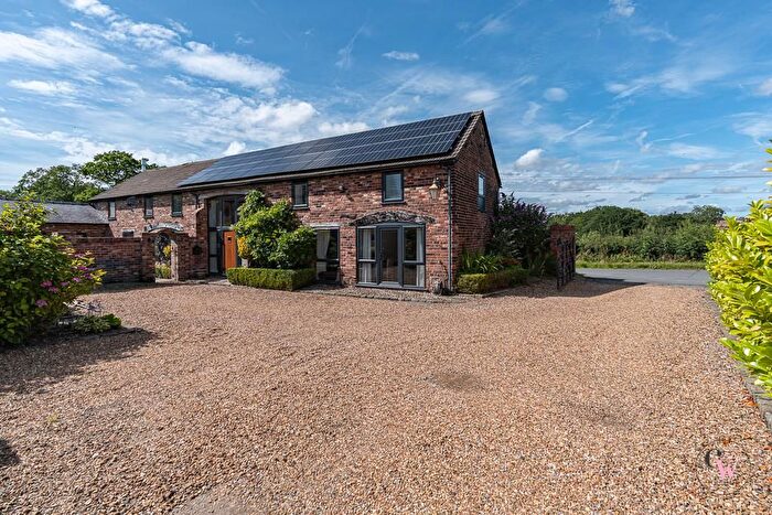 3 Bedroom Barn Conversion For Sale In Dingle Lane, Appleton, Warrington, WA4