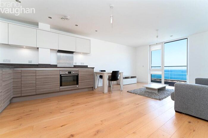 2 Bedroom Flat To Rent In The Boardwalk, Brighton Marina Village, Brighton, East Sussex, BN2