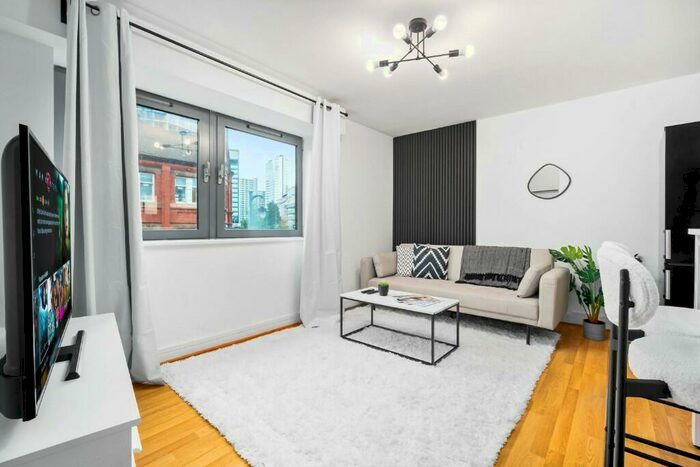 3 Bedroom Serviced Apartments To Rent In Wharfside Street, Birmingham, B1