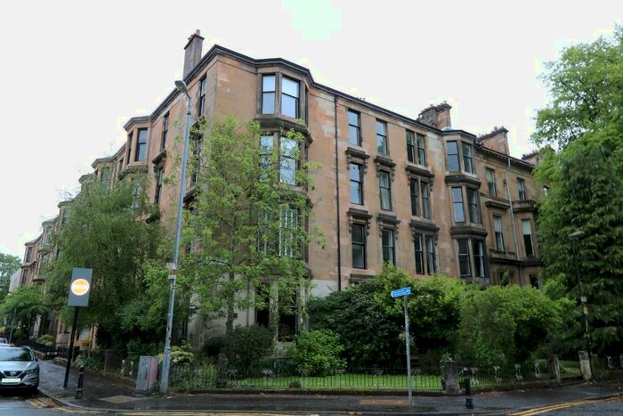 2 Bedroom Flat To Rent In Turnberry Road, Glasgow, G11