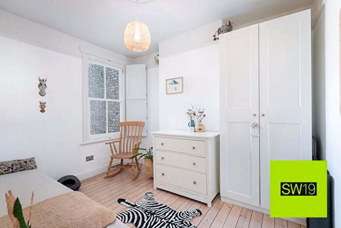 3 Bedroom Terraced House For Sale In Devonshire Road, Colliers Wood, London, SW19