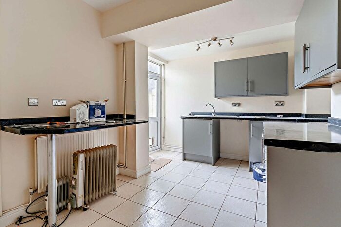 3 Bedroom Terraced House For Sale In Glanville Terrace, Maerdy, Ferndale, CF43