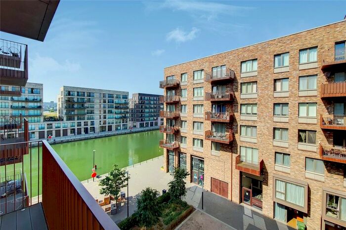 2 Bedroom Flat To Rent In Shackleton Way, London, E16