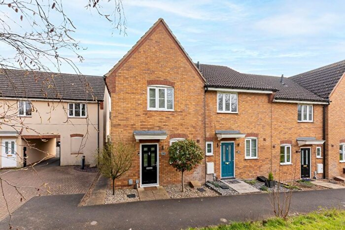 2 Bedroom End Terrace House For Sale In Goodman Drive, Leighton Buzzard, LU7