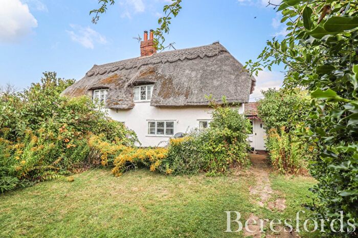 2 Bedroom Semi-Detached House For Sale In Cloghams Green, High Easter Road, Leaden Roding, CM6