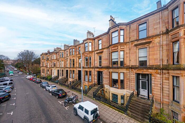 2 Bedroom Apartment For Sale In Dowanside Road, Dowanhill, Glasgow, G12