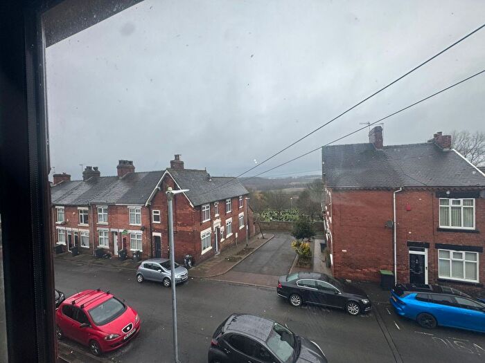 4 Bedroom Terraced House To Rent In Broomhill Street, Stoke-On-Trent, ST6