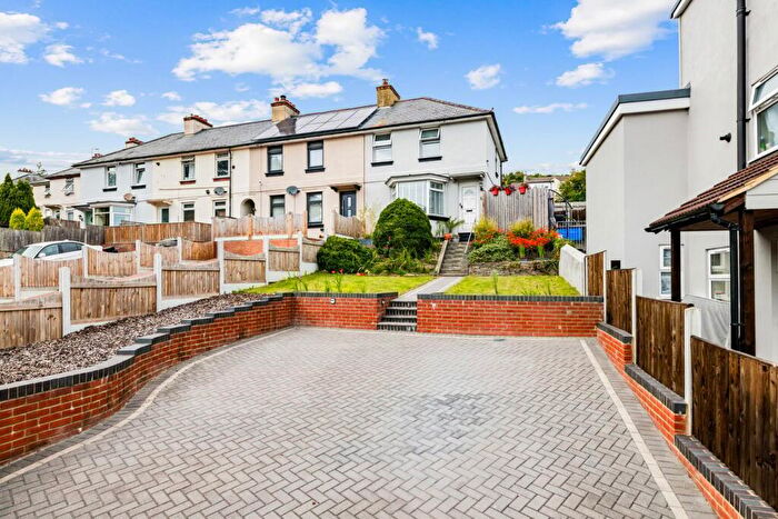 3 Bedroom Semi-Detached House For Sale In Primrose Road, Dover, CT17