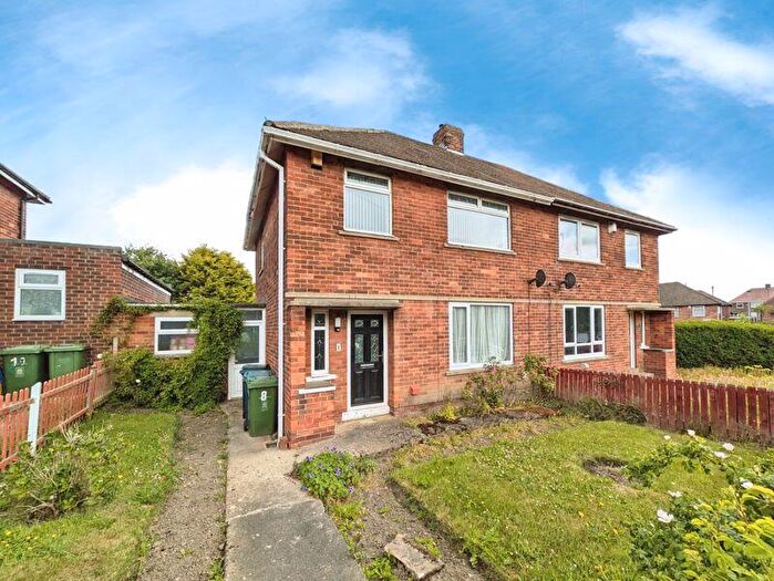 3 Bedroom Semi-Detached House To Rent In Gibside View, Winlaton, NE21