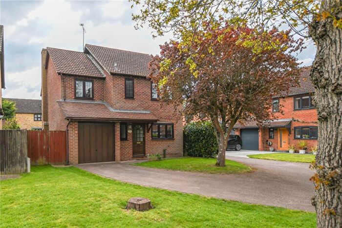 4 Bedroom Detached House For Sale In Maryland, Finchampstead, Wokingham, Berkshire, RG40
