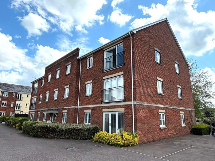 1 Bedroom Flat To Rent In Clayton Drive, Pontarddulais, Swansea, SA4