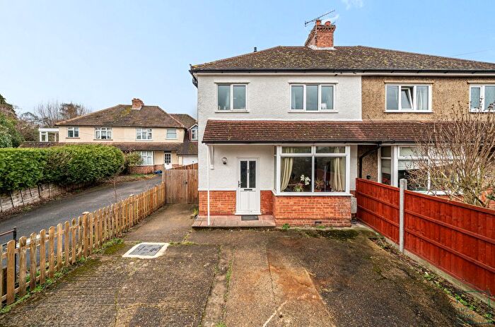 5 Bedroom Semi Detached House To Rent In Martin Road, Guildford, GU2