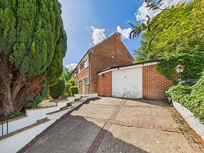 3 Bedroom Semi-Detached House For Sale In Campbell Drive, Carlton, Nottingham, NG4