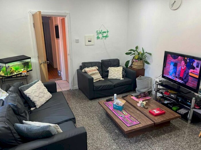 7 Bedroom Property To Rent In Daniel Street, Cathays, CF24