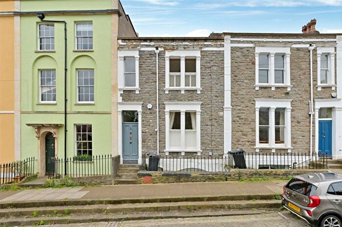 4 Bedroom Terraced House To Rent In Somerset Street, Kingsdown, Bristol, Somerset, BS2