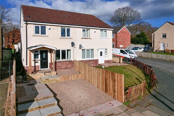 3 Bedroom Semi-Detached House For Sale In Denby Drive, Baildon, Shipley, West Yorkshire, BD17
