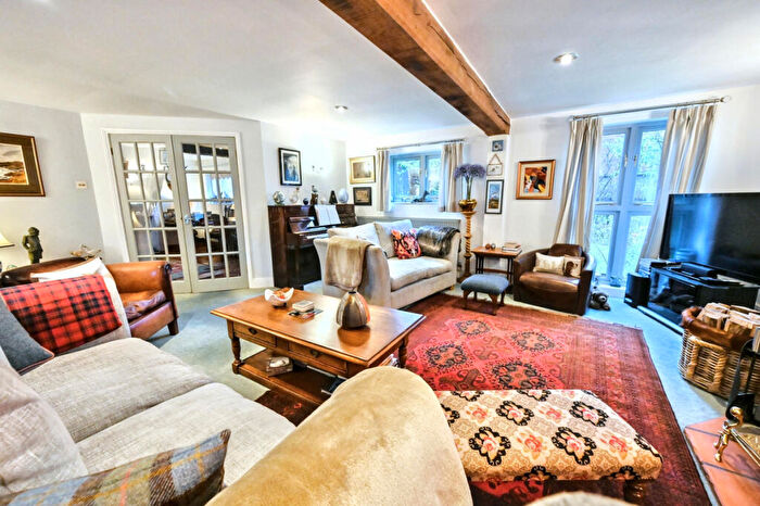 4 Bedroom Barn Conversion For Sale In Church Lane, Ashbourne, DE6