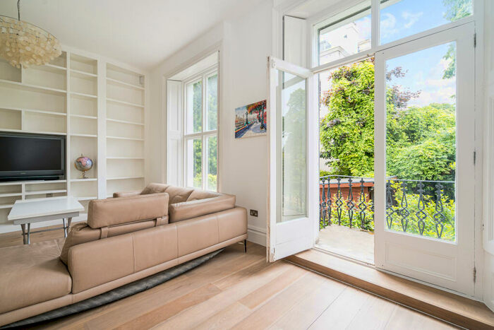 2 Bedroom Apartment To Rent In Regents Park Road, Primrose Hill, NW1