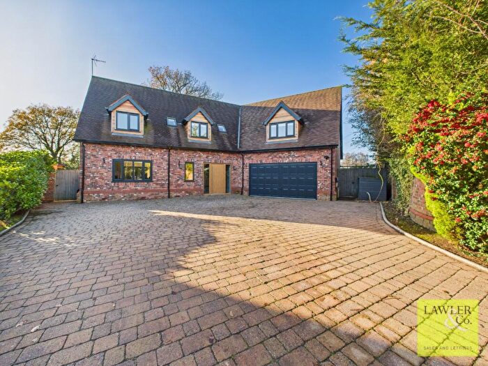 4 Bedroom Detached House For Sale In Lostock Hall Road, Poynton, Cheshire East, SK12