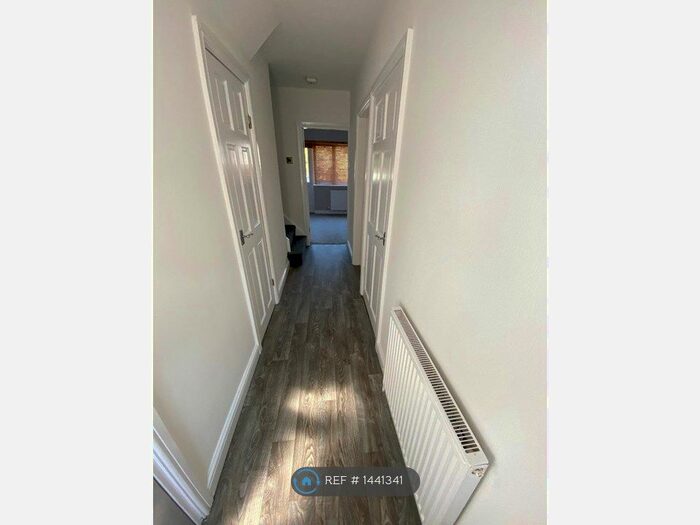 2 Bedroom Maisonette To Rent In Penns Court, Sutton Coldfield, B76