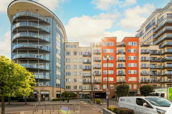 2 Bedroom Flat To Rent In Heritage Avenue, London, NW9