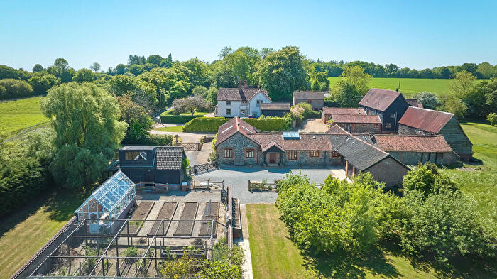 2 Bedroom Barn Conversion For Sale In Thurston End, Hawkedon, IP29