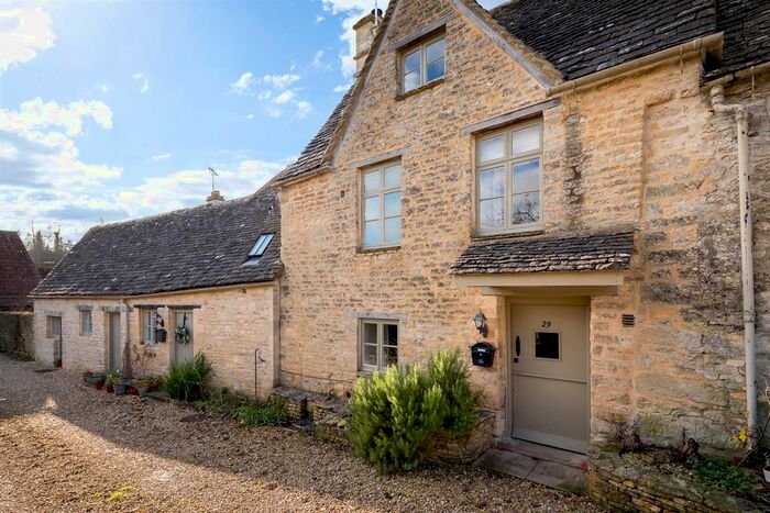 2 Bedroom Property For Sale In The Square, Bibury, Cirencester, GL7