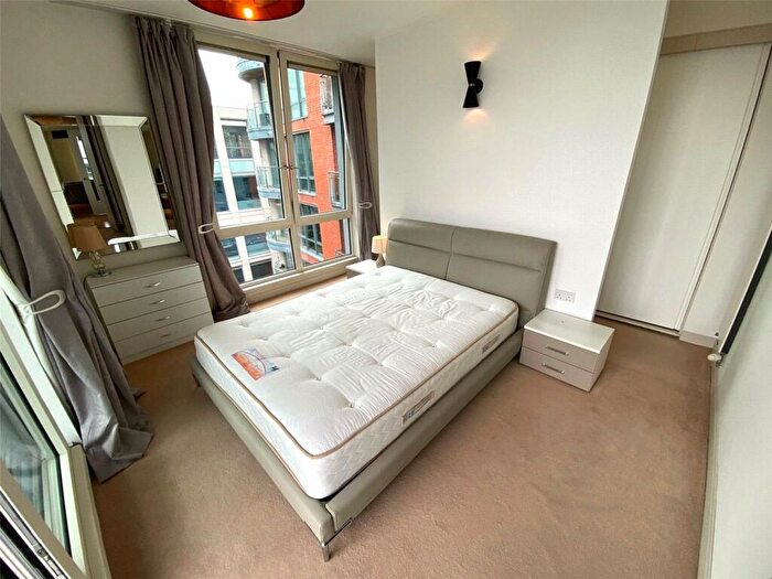 2 Bedroom Apartment To Rent In Leftbank, Spinningsfields, Manchester City Centre, M3