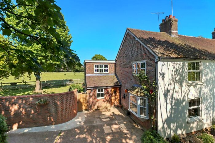 4 Bedroom Semi-Detached House For Sale In Church Lane, Hellingly, Hailsham, BN27