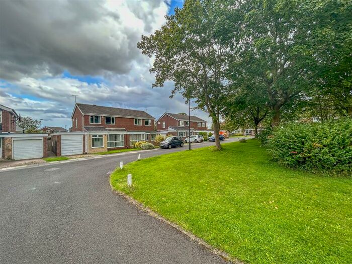 3 Bedroom Semi-Detached House To Rent In Somerton Court, Newcastle Upon Tyne, NE3