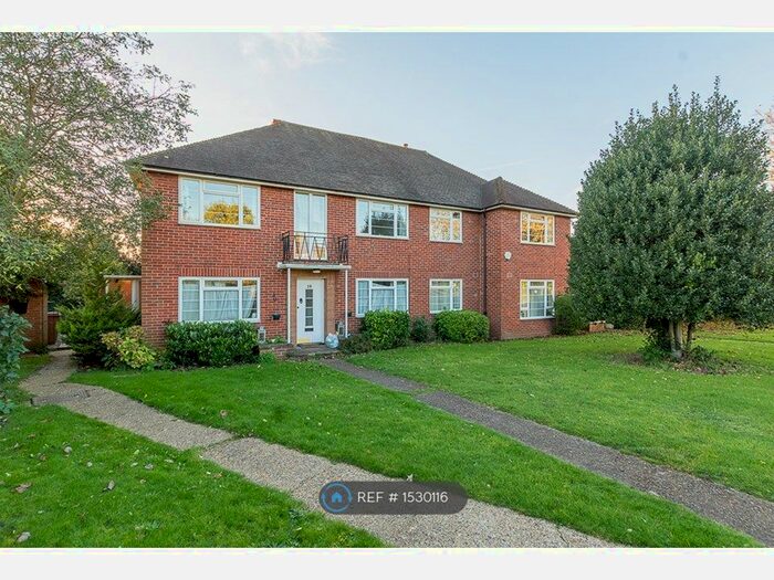 2 Bedroom Maisonette To Rent In Sandy Lane, Cheam, Sutton, SM2