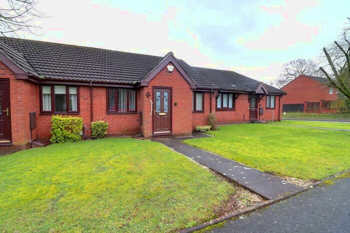 2 Bedroom Bungalow For Sale In Lilleshall Way, Western Downs, Staffordshire, ST17