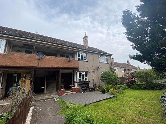 2 Bedroom Flat To Rent In Logie Crescent, Perth, PH1