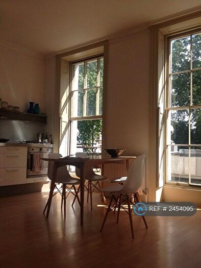 1 Bedroom Flat To Rent In Newington Green, London, N16