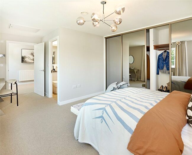 4 Bedroom Detached House For Sale In The Brooks, Clayhill Road, Burghfield Common, Reading, RG7