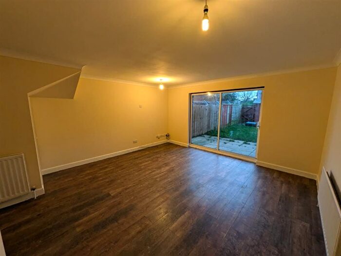 3 Bedroom Property To Rent In Amsterdam Way, Dereham, NR19