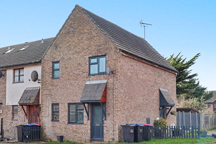 1 Bedroom Terraced House For Sale In Herongate, Shoeburyness, SS3