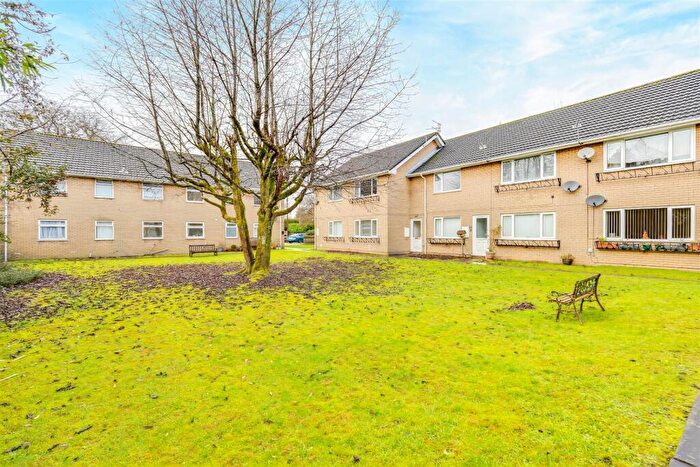 1 Bedroom Flat To Rent In Penlline Road, Cardiff, CF14