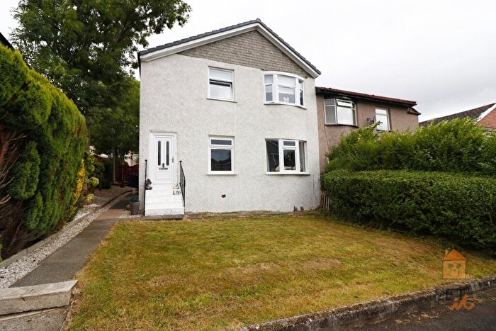 3 Bedroom Flat To Rent In Croftmont Ave, Glasgow, G44