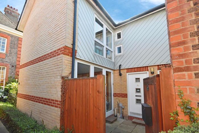 2 Bedroom Terraced House For Sale In Priory Courtyard, Ramsgate, CT11