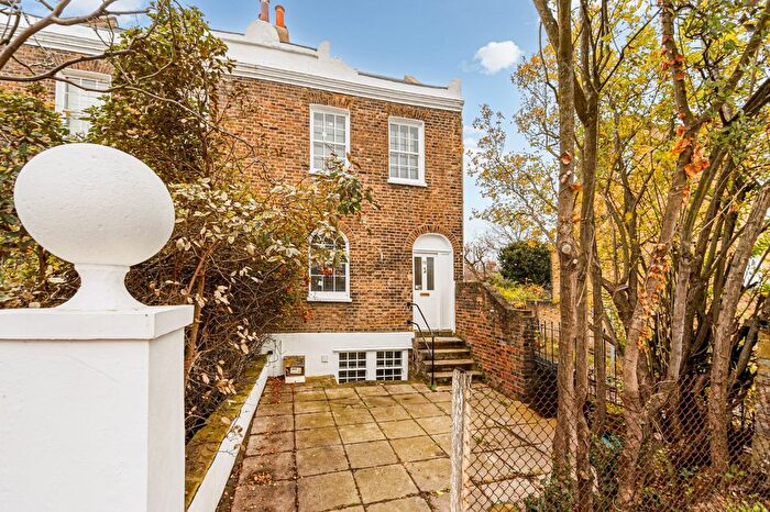 3 Bedroom End Terrace House To Rent In Grove Park Terrace, Grove Park, W4