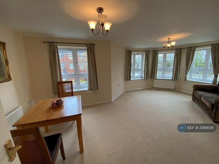 2 Bedroom Flat To Rent In Ashover Road, Newcastle Upon Tyne, NE3
