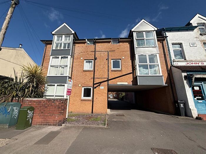 1 Bedroom Apartment For Sale In Clive Road, Canton, Cardiff, CF5