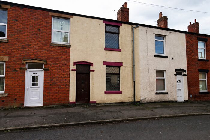 2 Bedroom Terraced House For Sale In Grove Street, Leyland, Lancashire, PR25