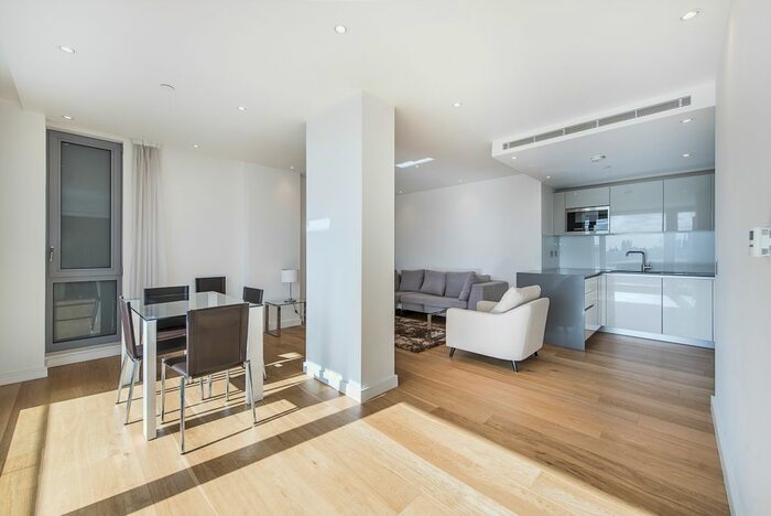 2 Bedroom Flat To Rent In Camley Street, London, N1C