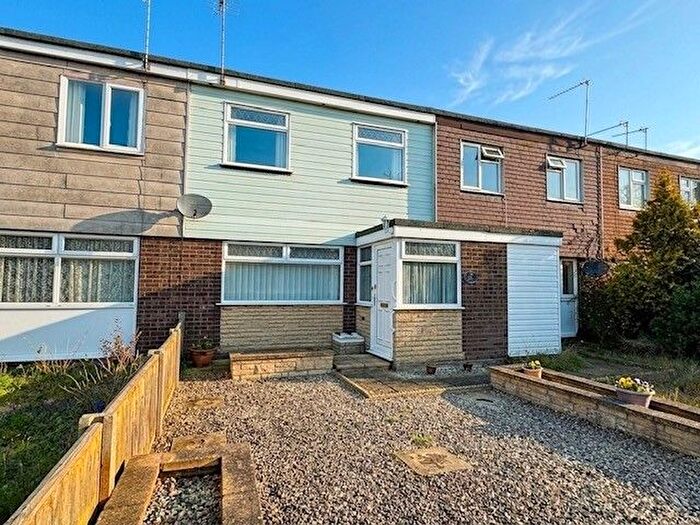 3 Bedroom Terraced House For Sale In Viburnum Way, Gorleston, NR31