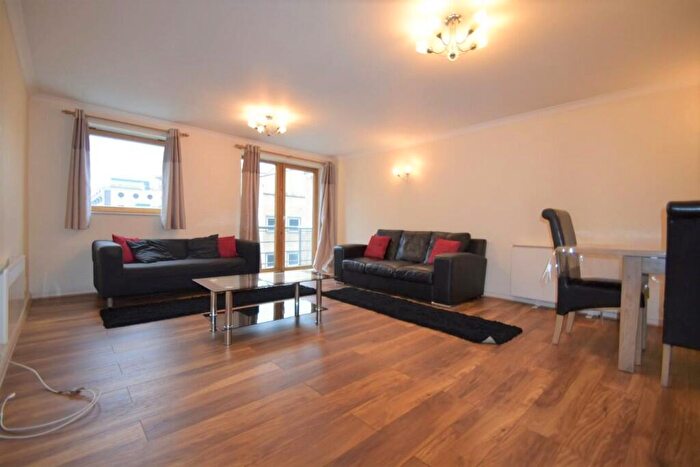 2 Bedroom Apartment To Rent In Meridian Place, London, E14