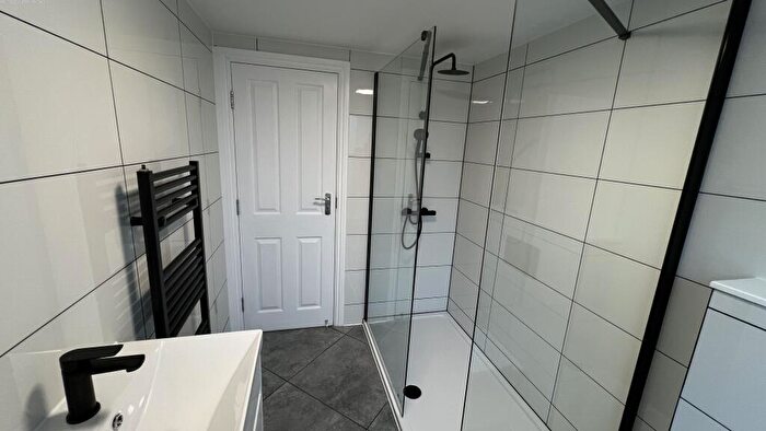 1 Bedroom Flat To Rent In C Limes Grove, London, SE13