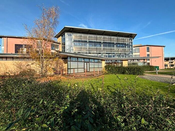 2 Bedroom Apartment To Rent In Apartment, The E-centre, Darwin Drive, NG22